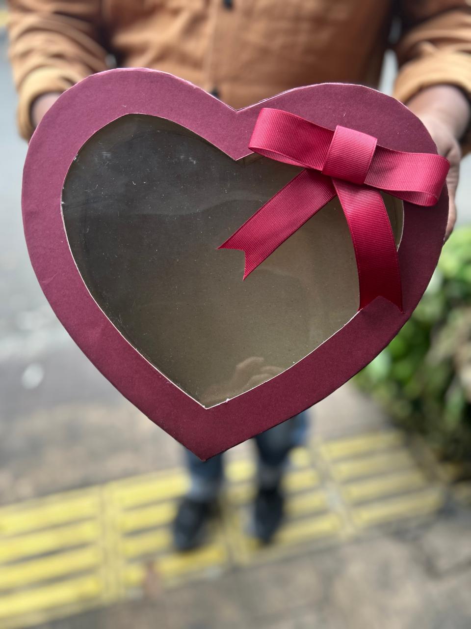 Box Bunga Bloombox Heart-Shaped (Bentuk Hati)