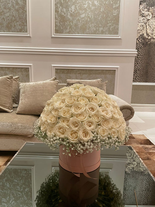 Classic 100 Roses WITH Baby Breath